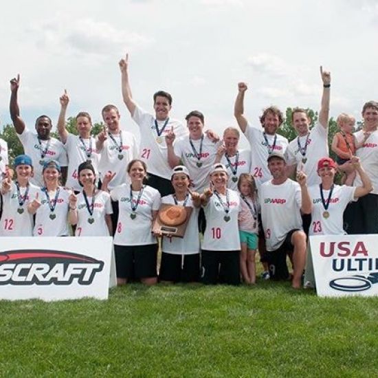 Huge congrats to Windy City athletes Hensley Sejour, Lori Eich, Meagles Tormey, Will James, and Andrew Sheehan on their respective NATIONAL CHAMPIONSHIPS this past weekend. The mixed masters coed team of Coach Hensley, Lori , Meagles and Tennessee is based out of Chicago. This championship grants them a bid to next years WORLD championships in the beautiful Winnipeg, Manitoba, Canada.
Our newest Windy City member, Andrew Sheehan’s team won the Men’s Masters title with a team based out of Colorado. Great job you guys! #windycitylivin #liveBIG