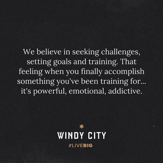 What are YOU training for? Let us know in the comments.
•
#windycitylivin #liveBIG