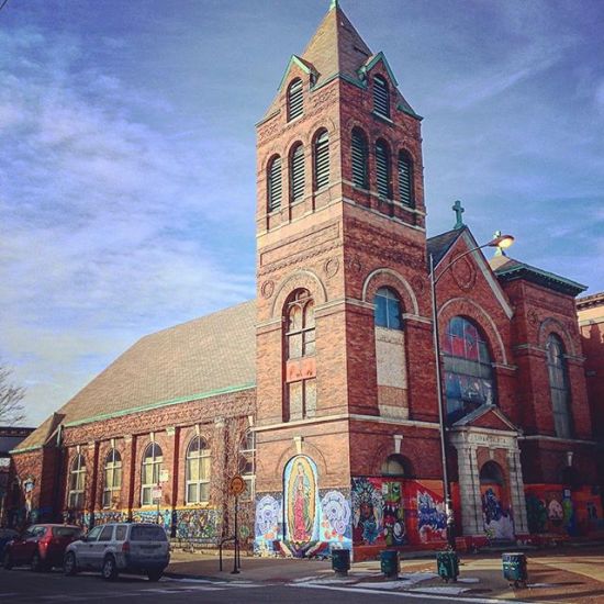 Another one from this weekend. #chicago #illinois #pilsen #church #winter #streetart #cold #windy #windycity #windycitylivin