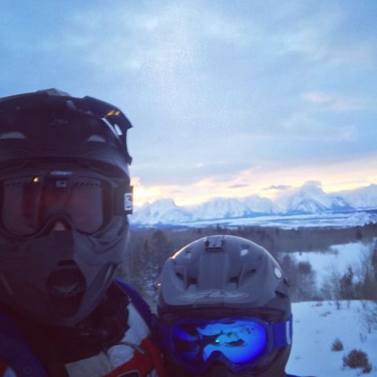 Today was easily one of the coolest things I've ever gotten to do! Sun setting over the Tetons with the best travel buddy I could ask for. Lucky is an understatement #tetons #togwatee #tetonnationalpark #wyoming #snowmobiling #850 #windycitylivin #livebig